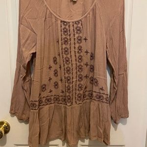 Boho pink tunic with purple floral embroidered embellishment